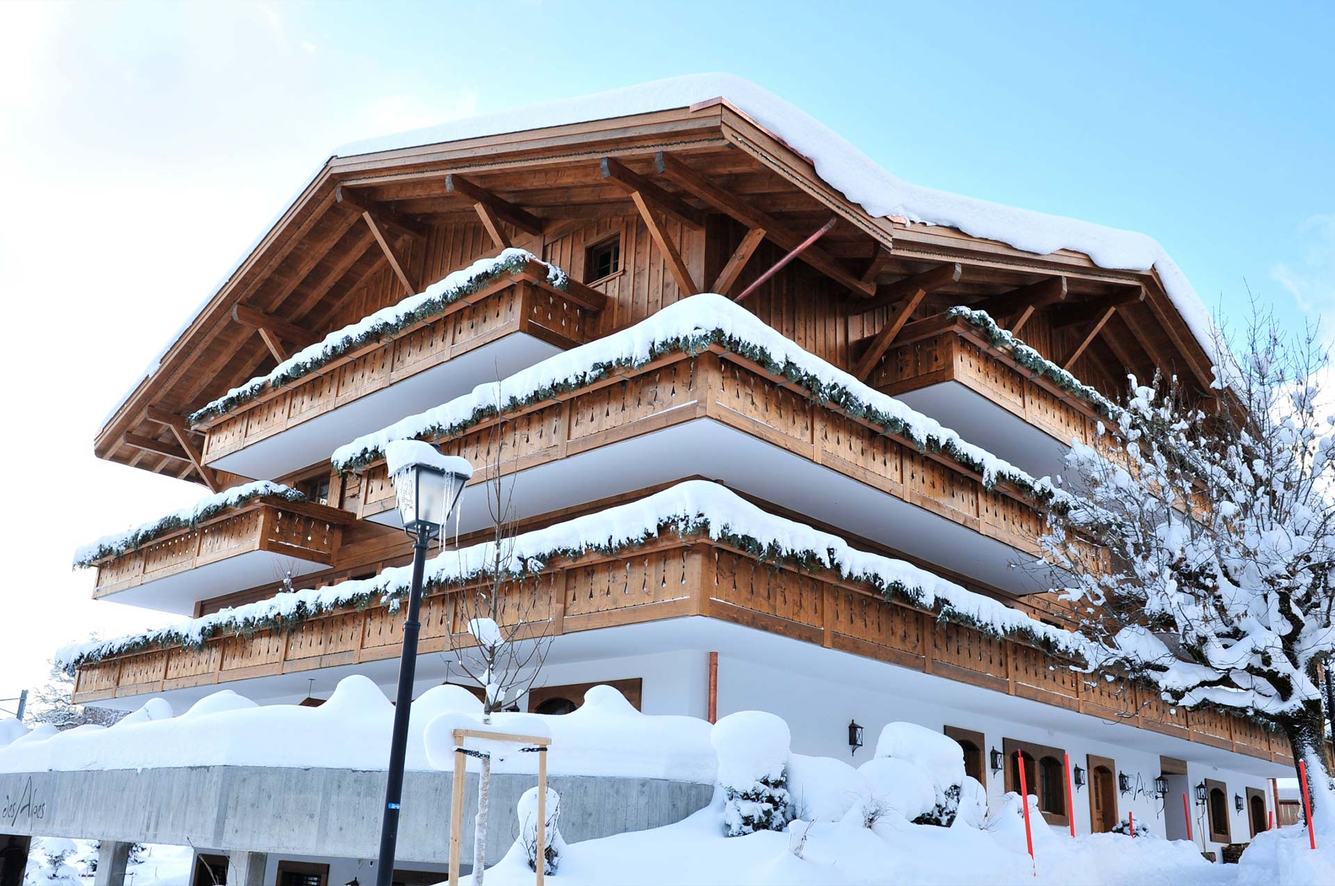 Hotel des Alpes
- Schönried / Gstaad -